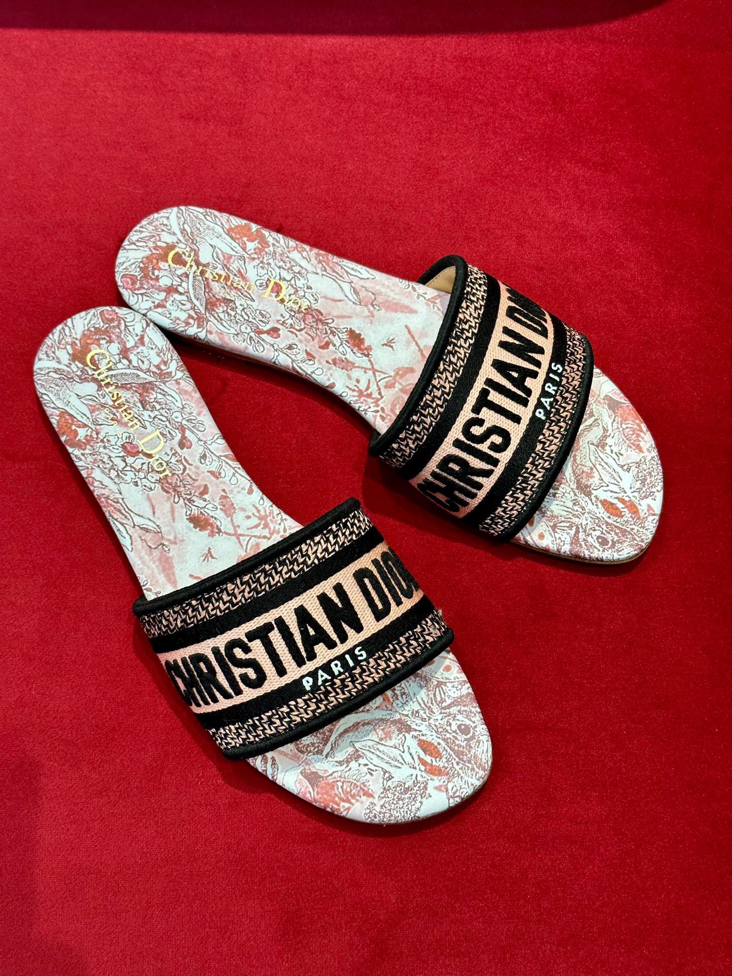 Dior 2023 Slippers - Image 2