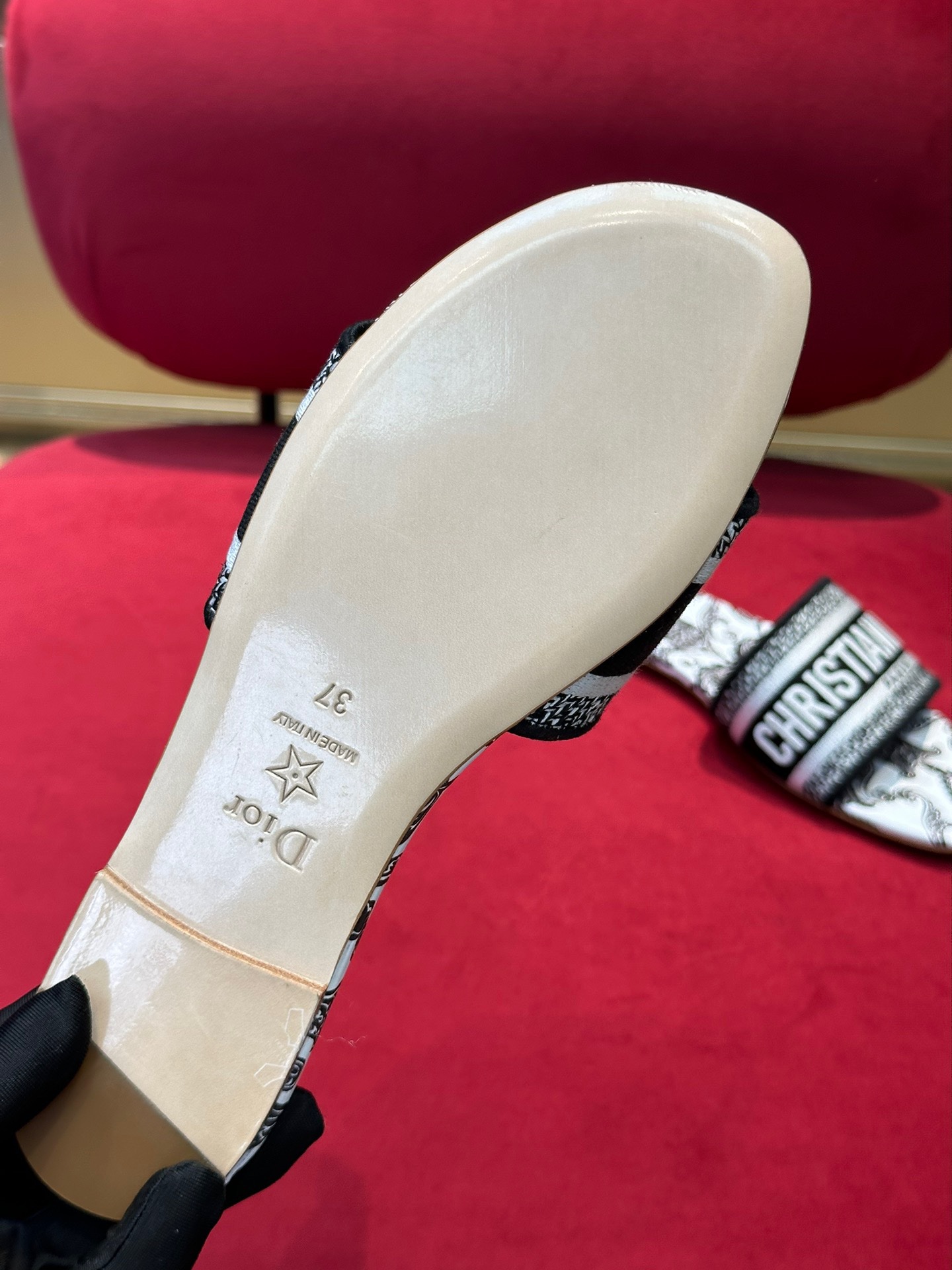 Dior 2023 Slippers - Image 6