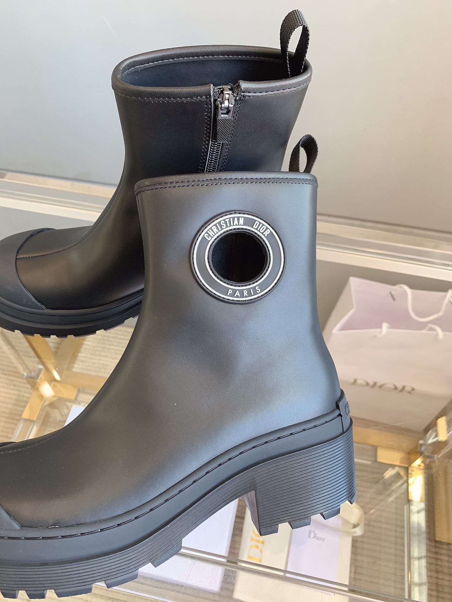 Dior 2023 New Ankle Boots - Image 8