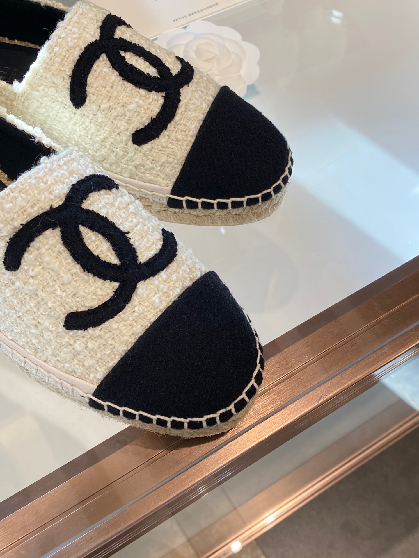 Chanel 2023 New Exclusive Espadrilles Shoes - Image 8