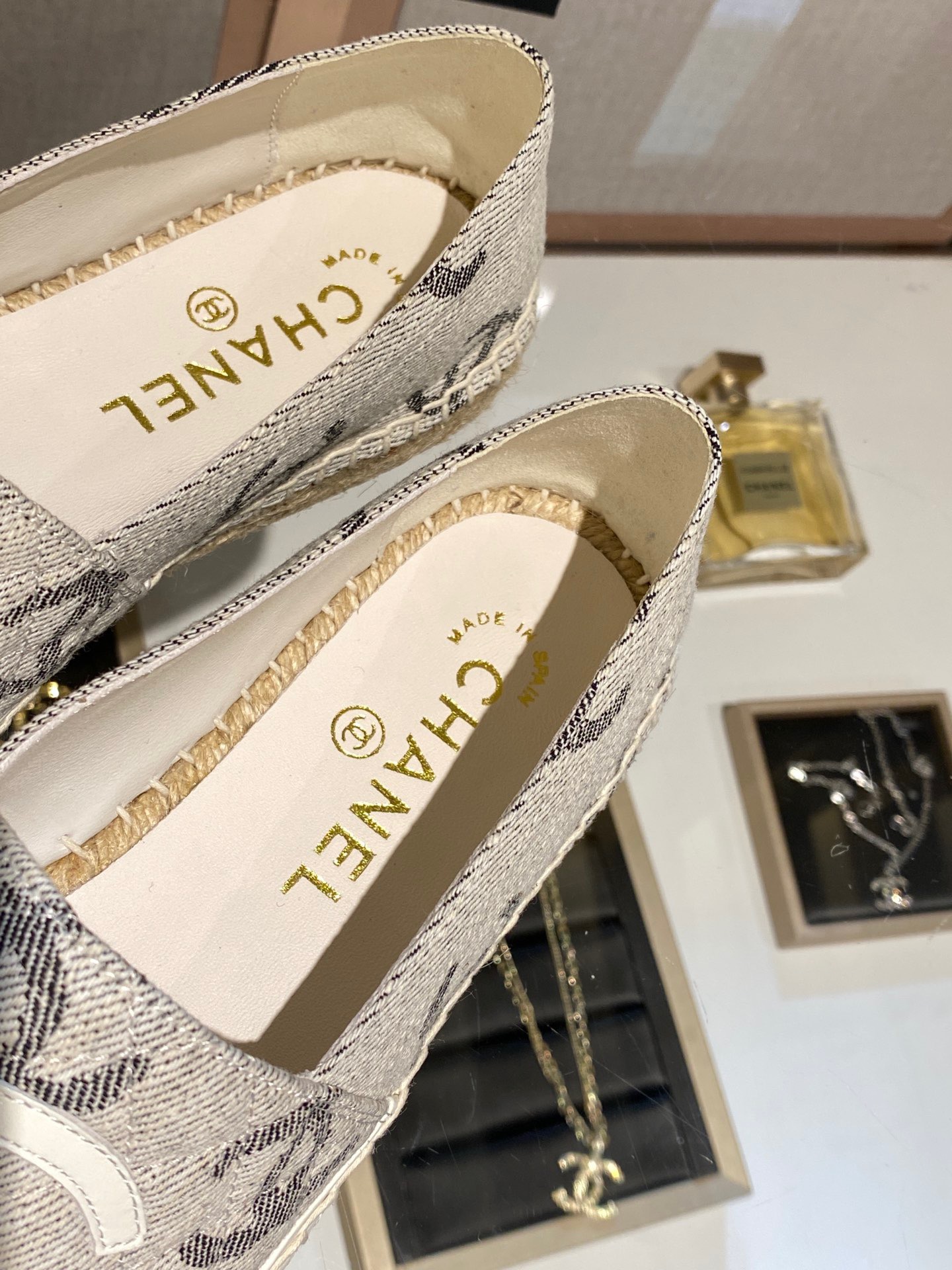 Chanel 2023 New Exclusive Espadrilles Shoes - Image 8