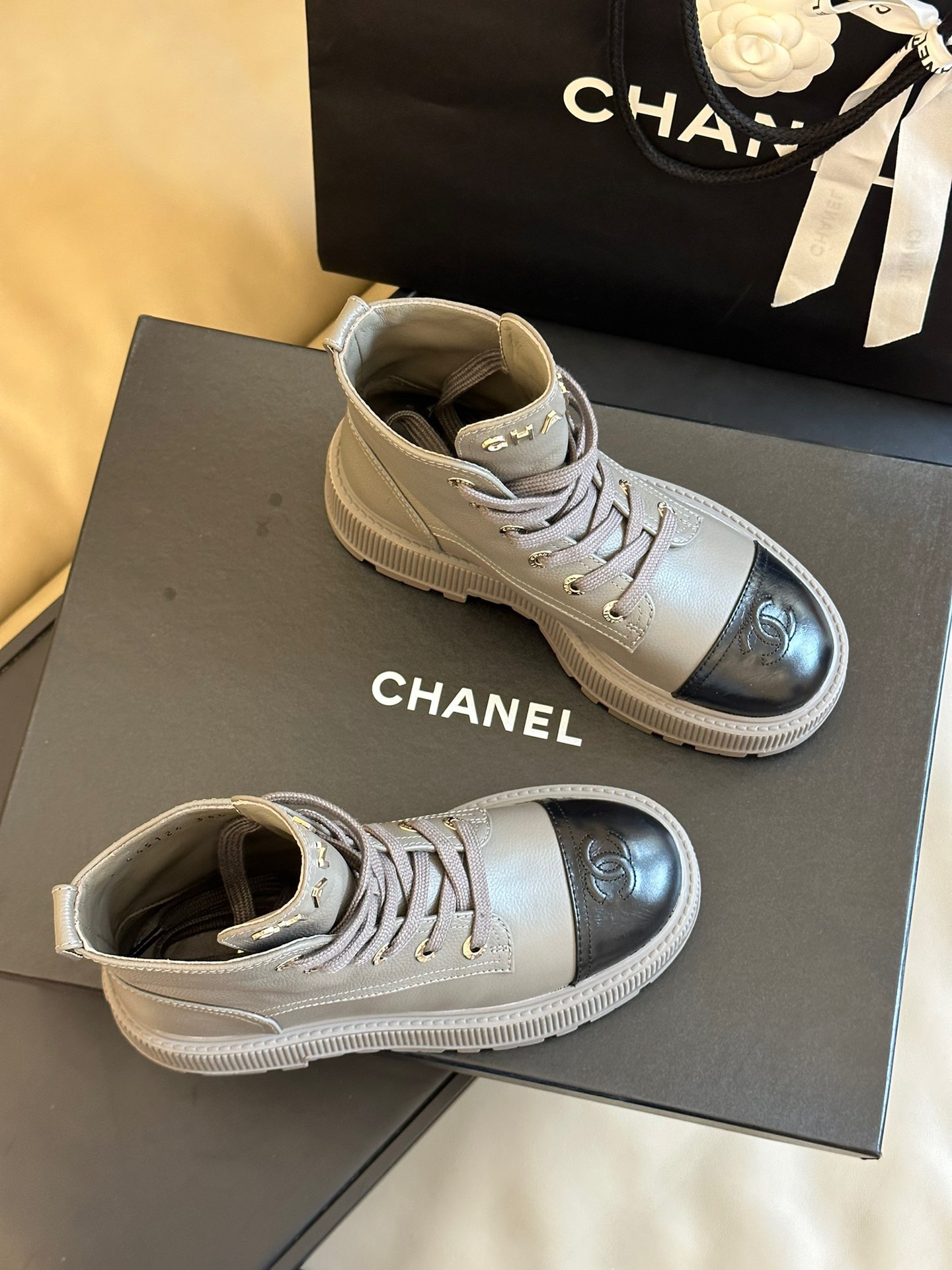 Chanel 2023 New Thick-soles Boots - Image 3