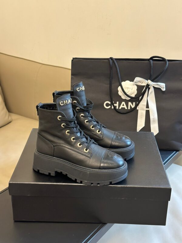 Chanel 2023 New Thick-soles Boots