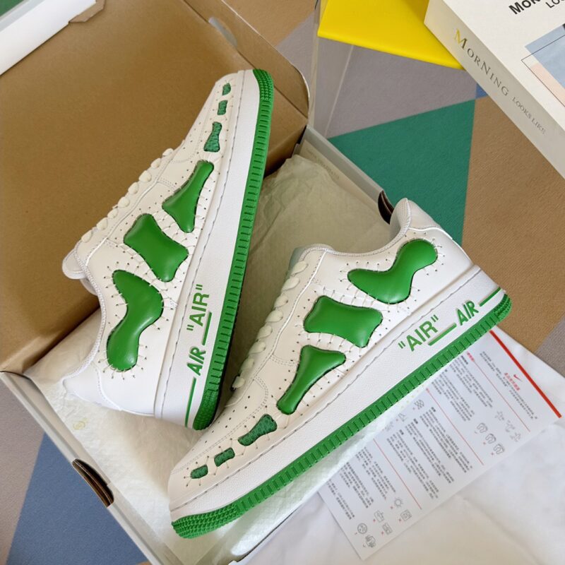 Nike Air Force New Sports Trainers