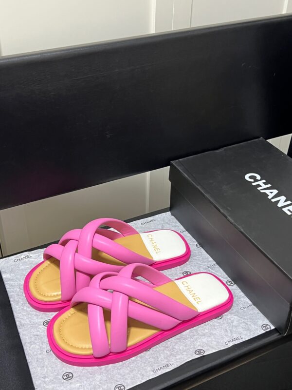 Chanel 2023 New Slippers