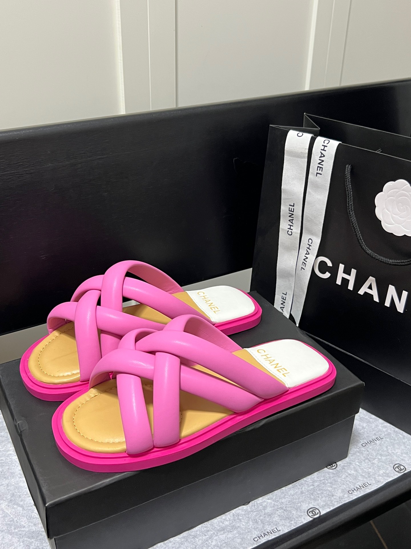 Chanel 2023 New Slippers - Image 8