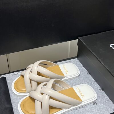 Chanel 2023 New Slippers