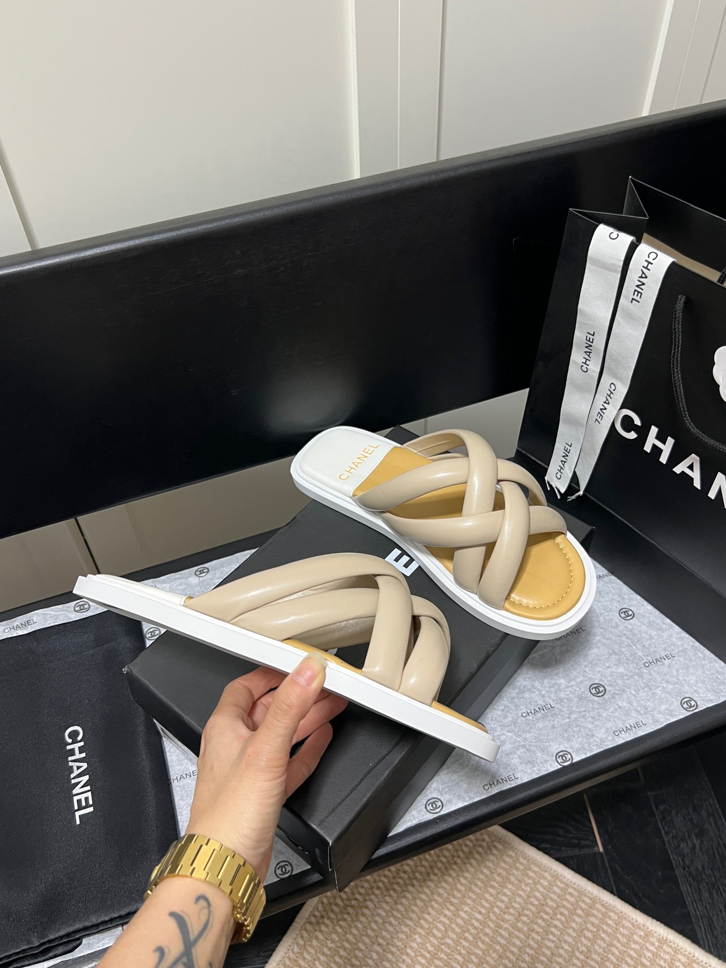 Chanel 2023 New Slippers - Image 2