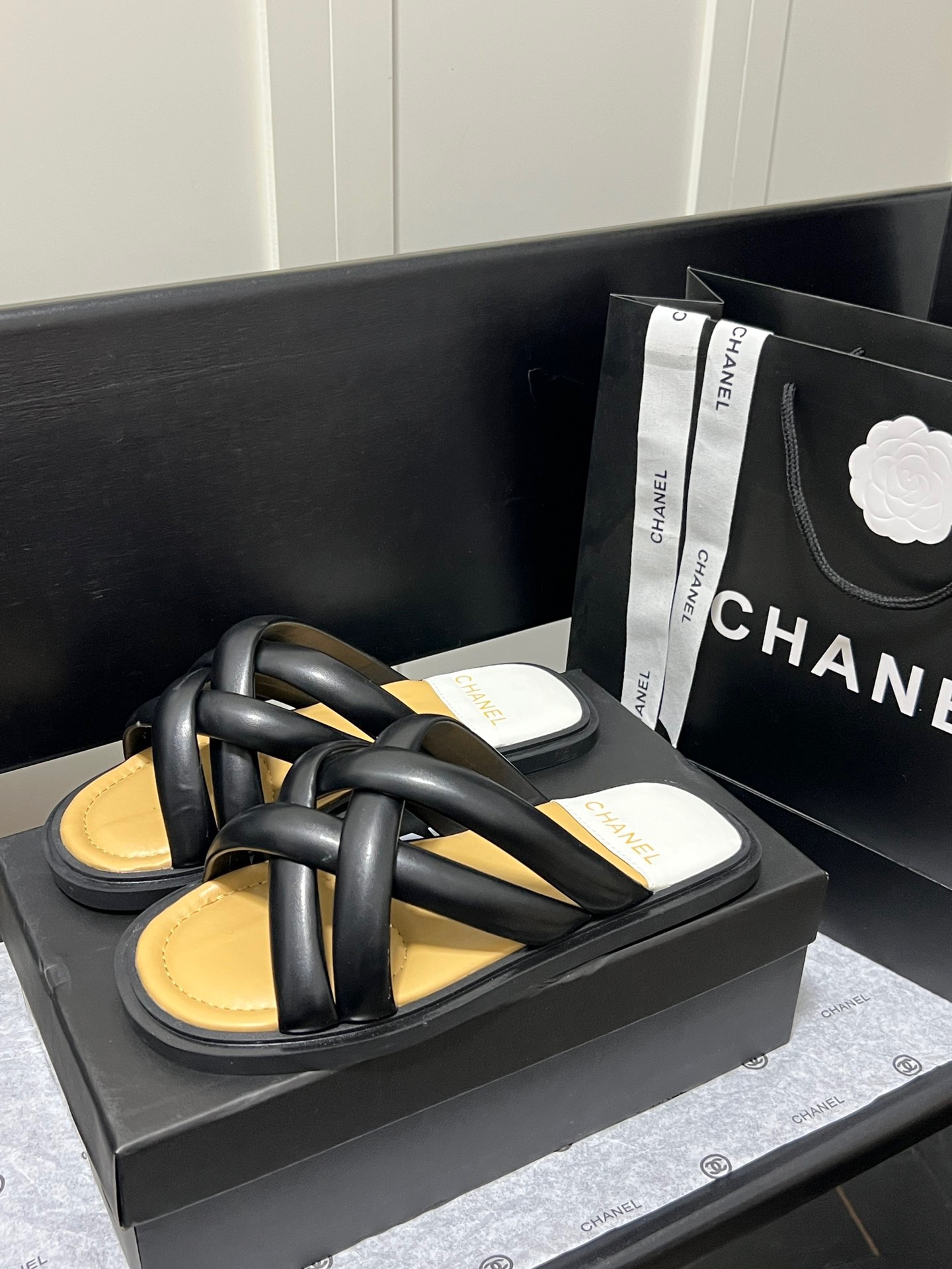 Chanel 2023 New Slippers - Image 8