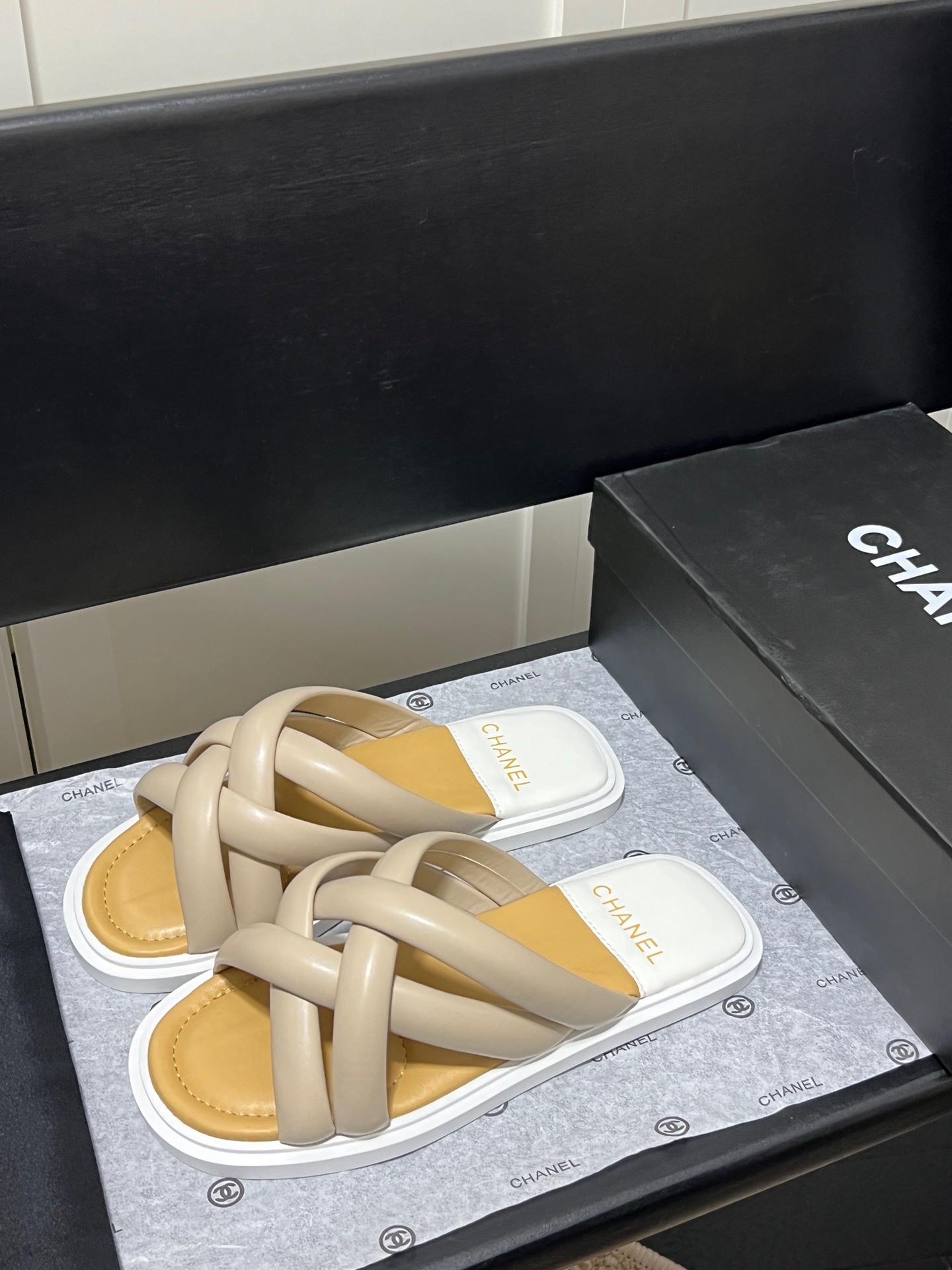 Chanel 2023 New Slippers