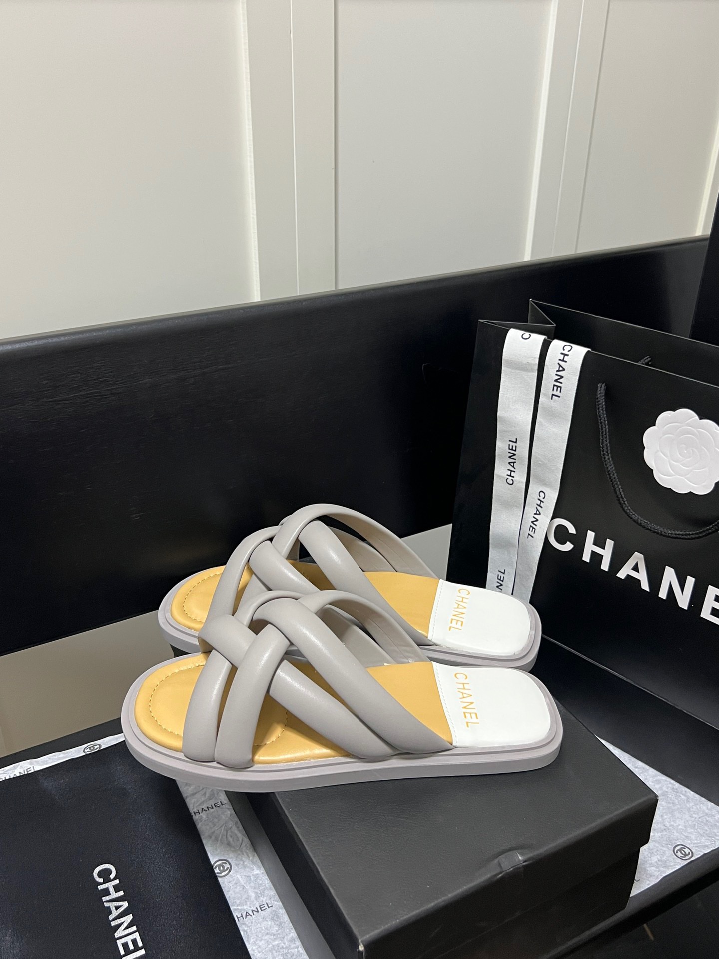 Chanel 2023 New Slippers - Image 6