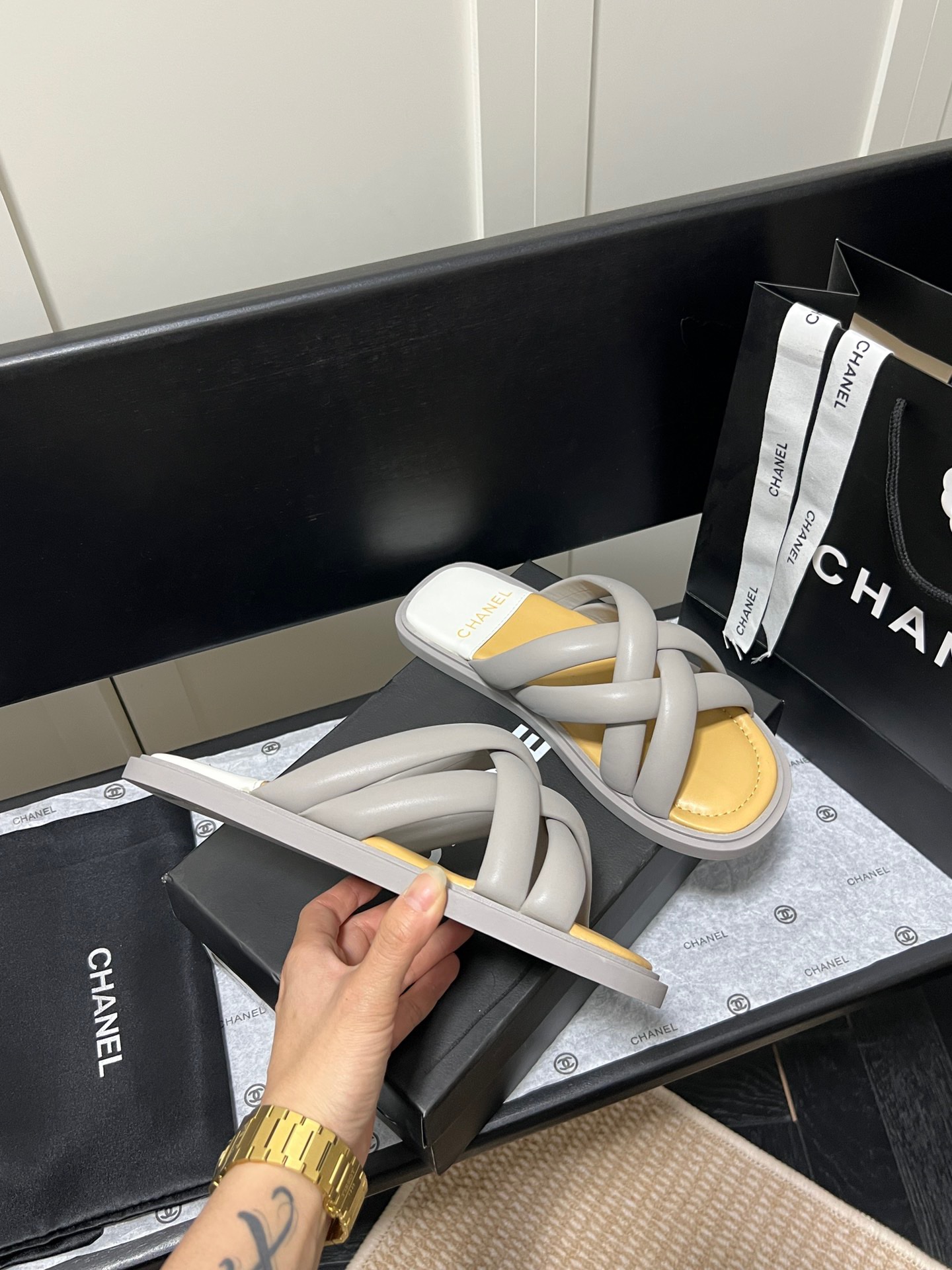 Chanel 2023 New Slippers - Image 2