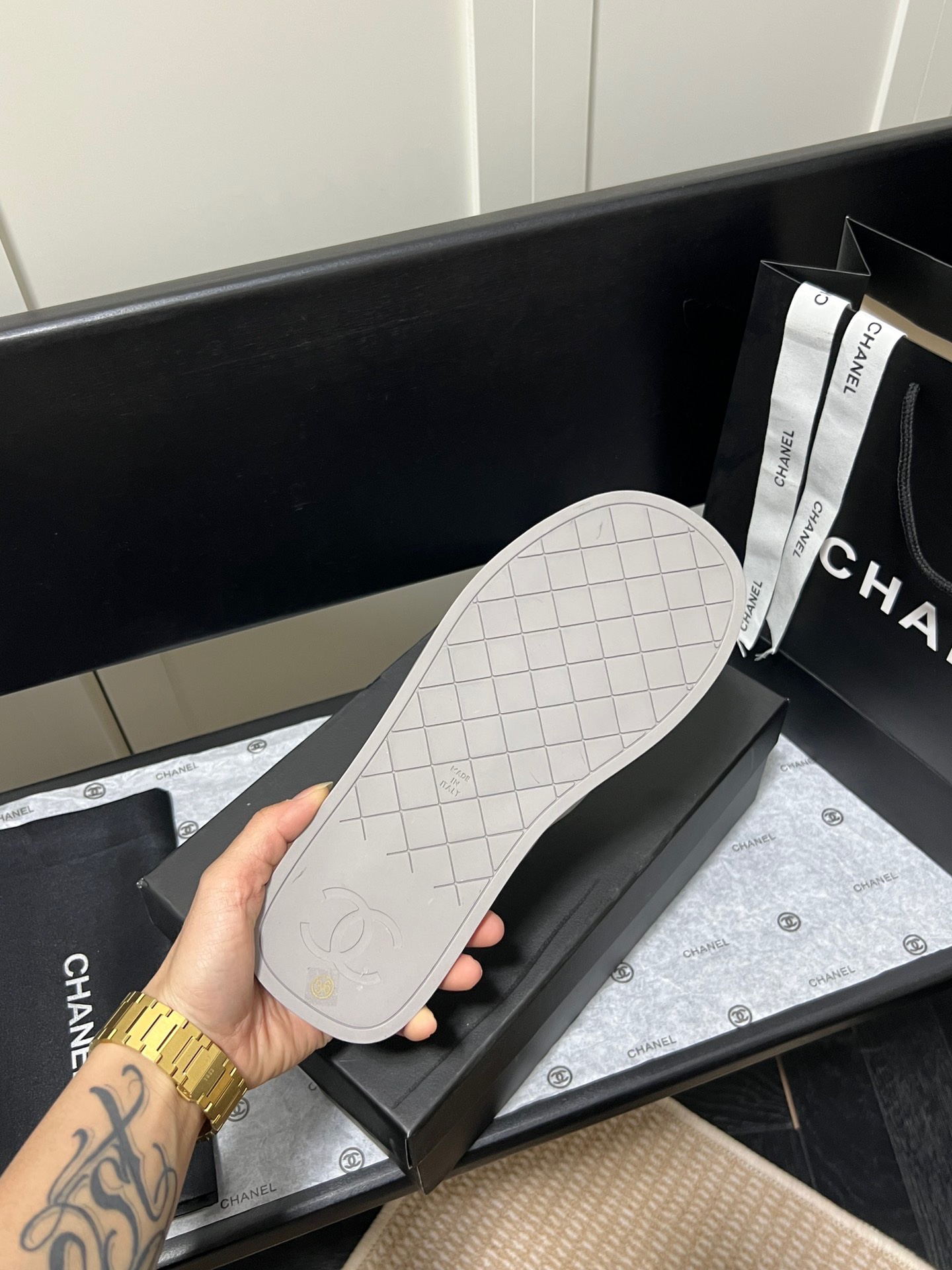 Chanel 2023 New Slippers - Image 9