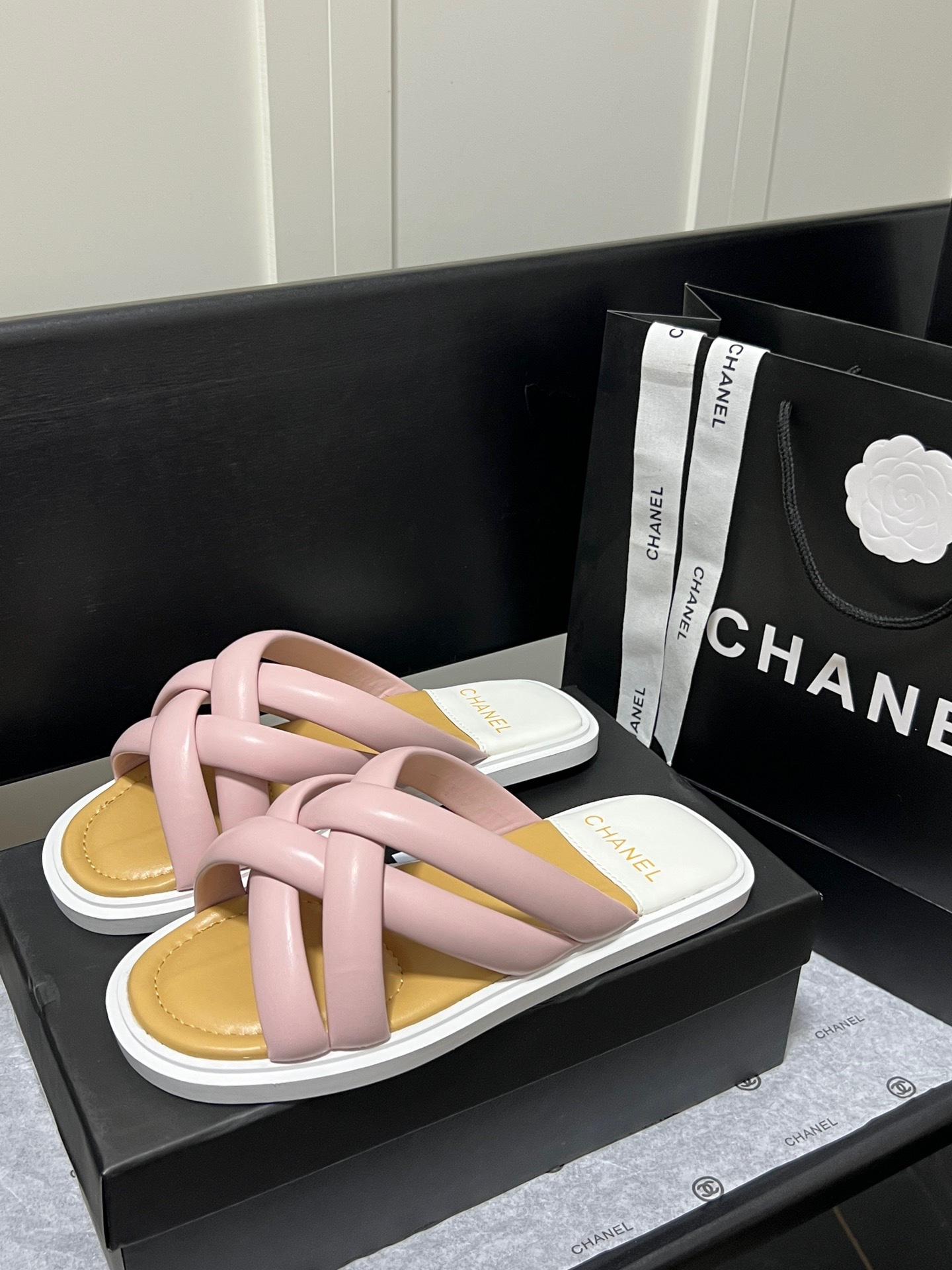Chanel 2023 New Slippers - Image 8