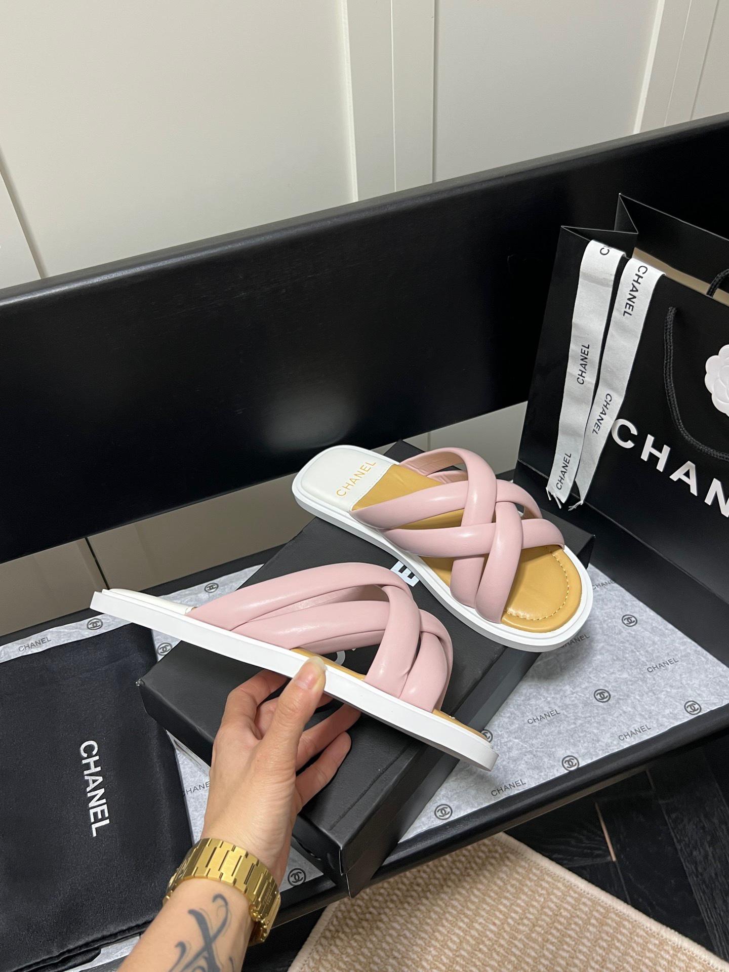 Chanel 2023 New Slippers - Image 2