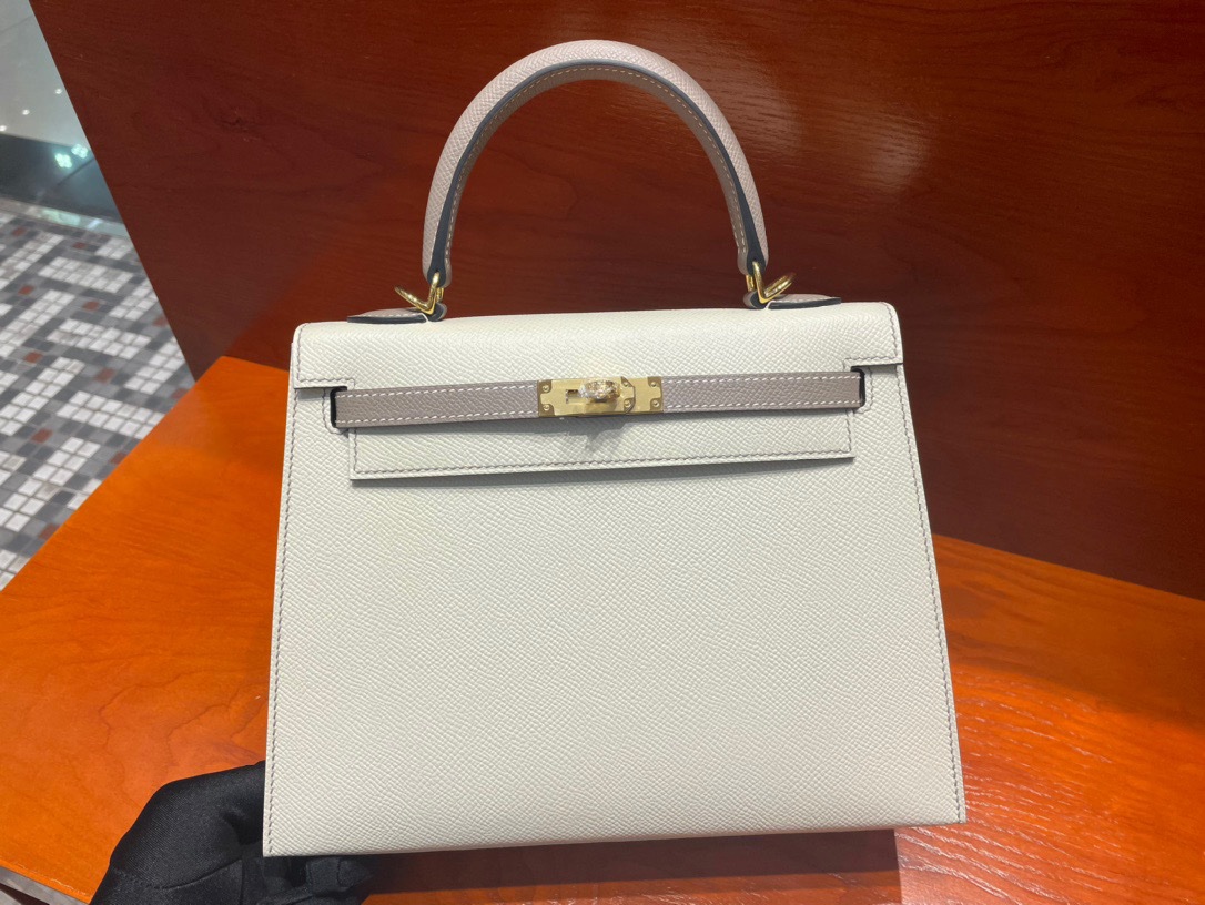 img_9459 Kelly 25 Craie in Epsom GHW - Image 1