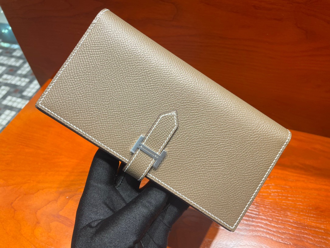 img_9747 Hermes Bearn Wallet in Etoupe Epsom - Image 1