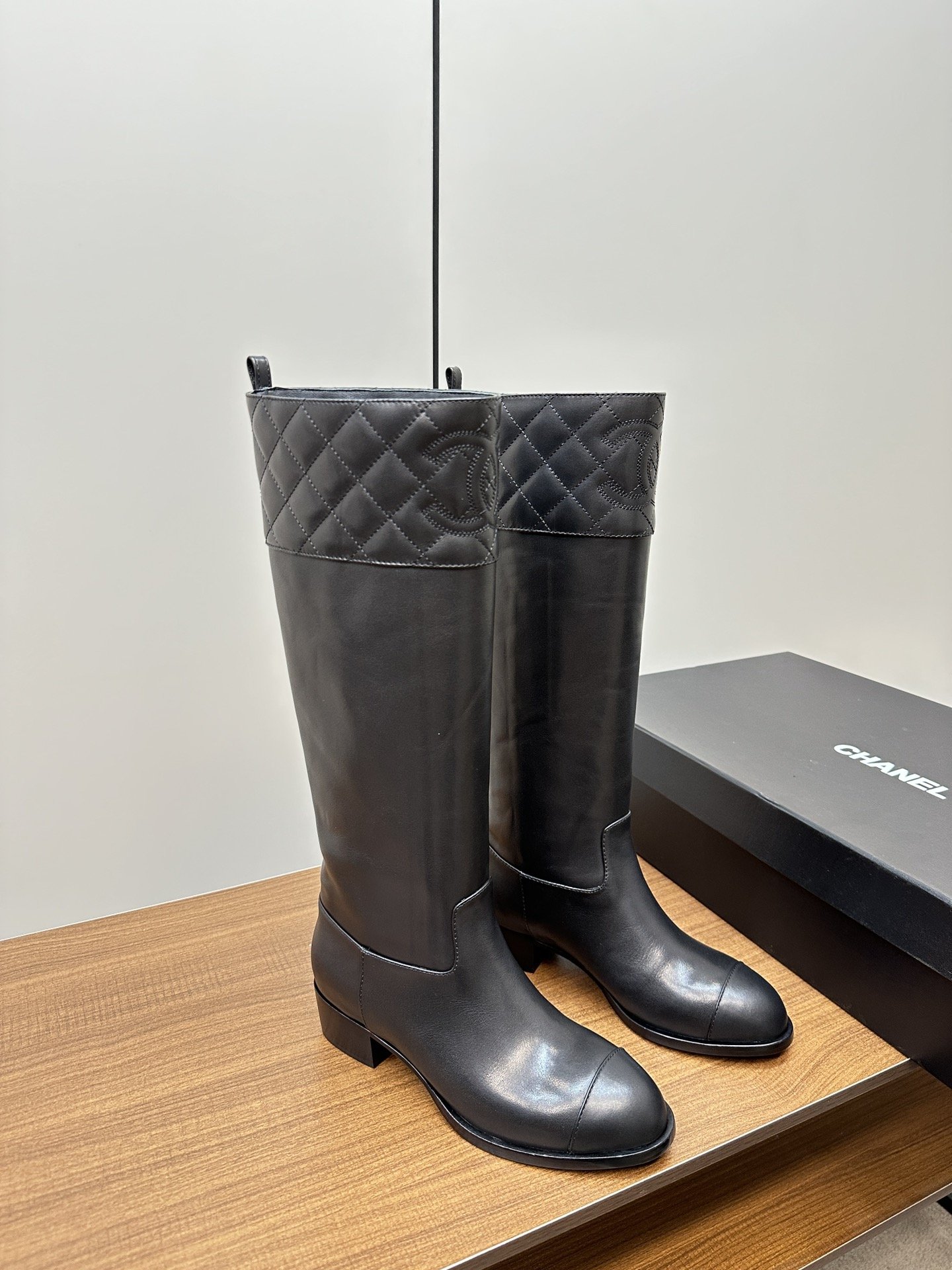 Chanel New Small Grid Knight Boots
