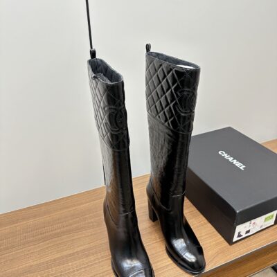 Chanel New Small Grid Knight Boots
