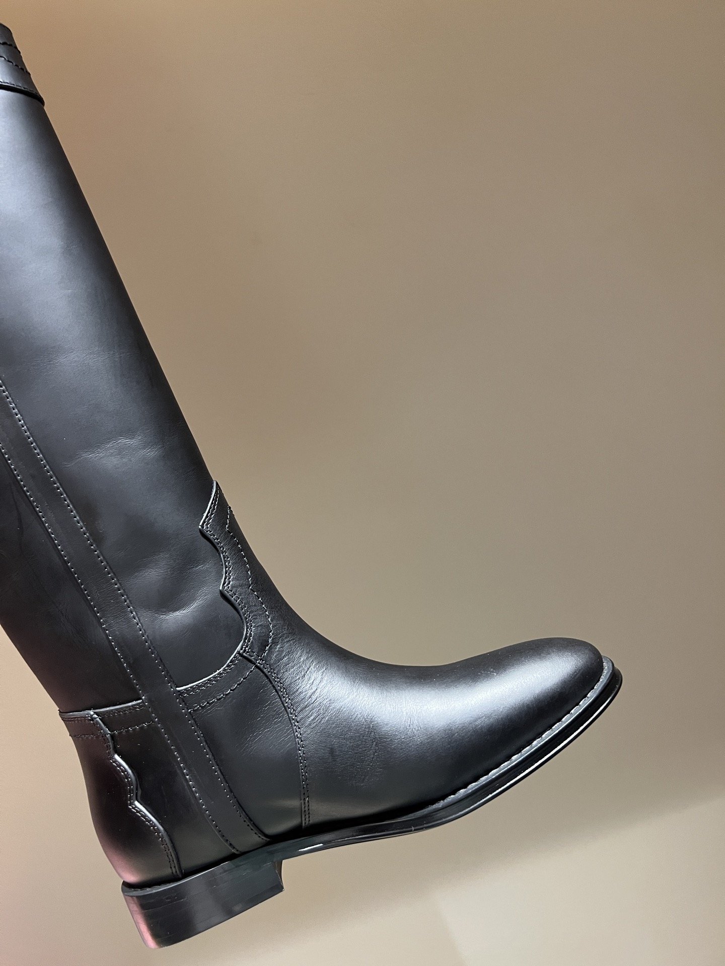 Saint Laurent High-heeled Boots - Image 7