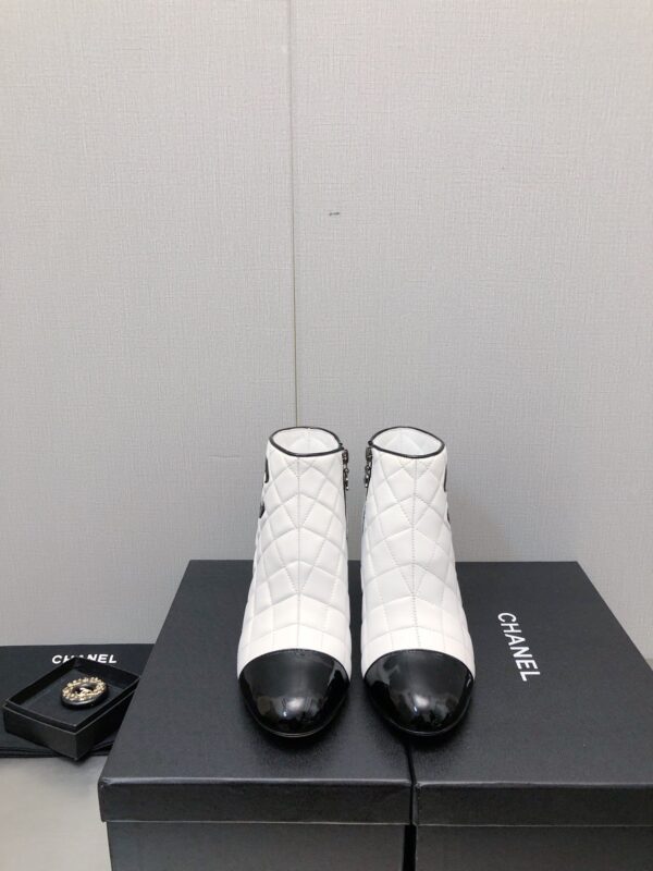 Chanel High-heeled Ankle Short boots