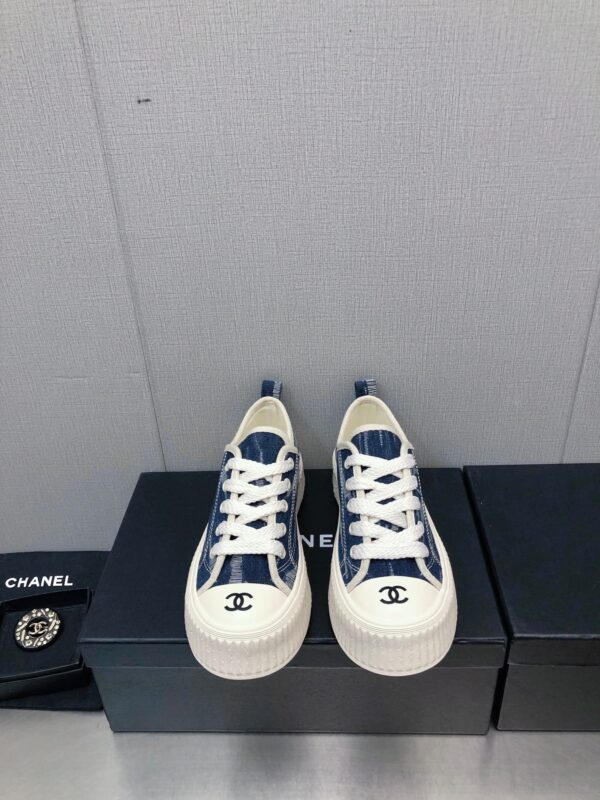 Chanel New Thick-soled Trainers