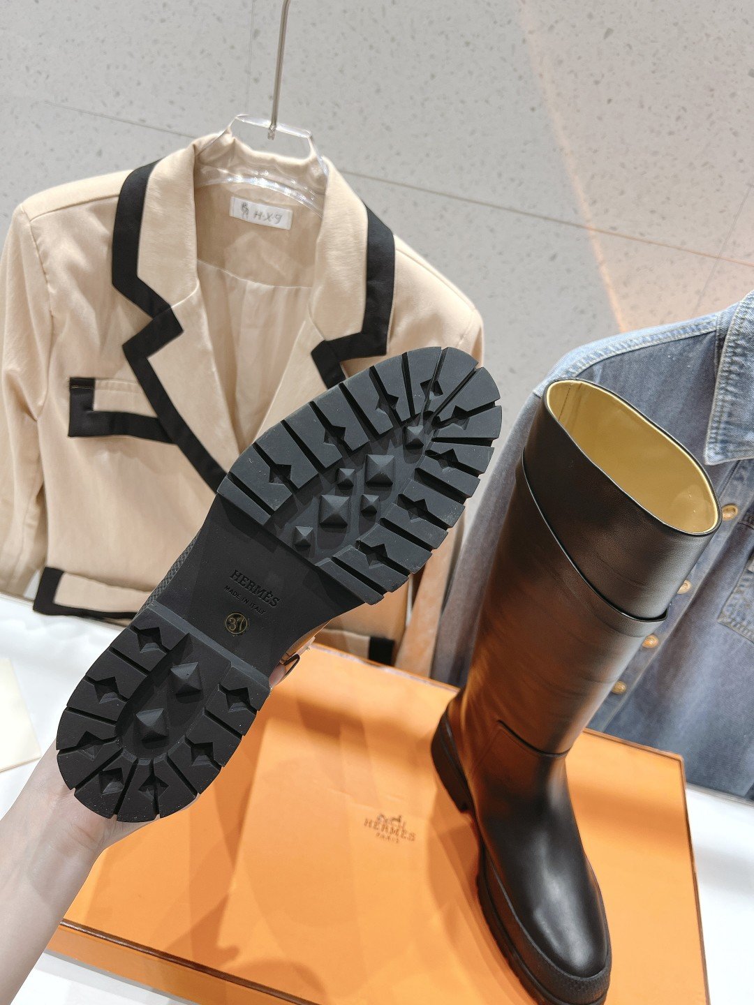 Hermes Catwalk Style Knight Boots - Image 8