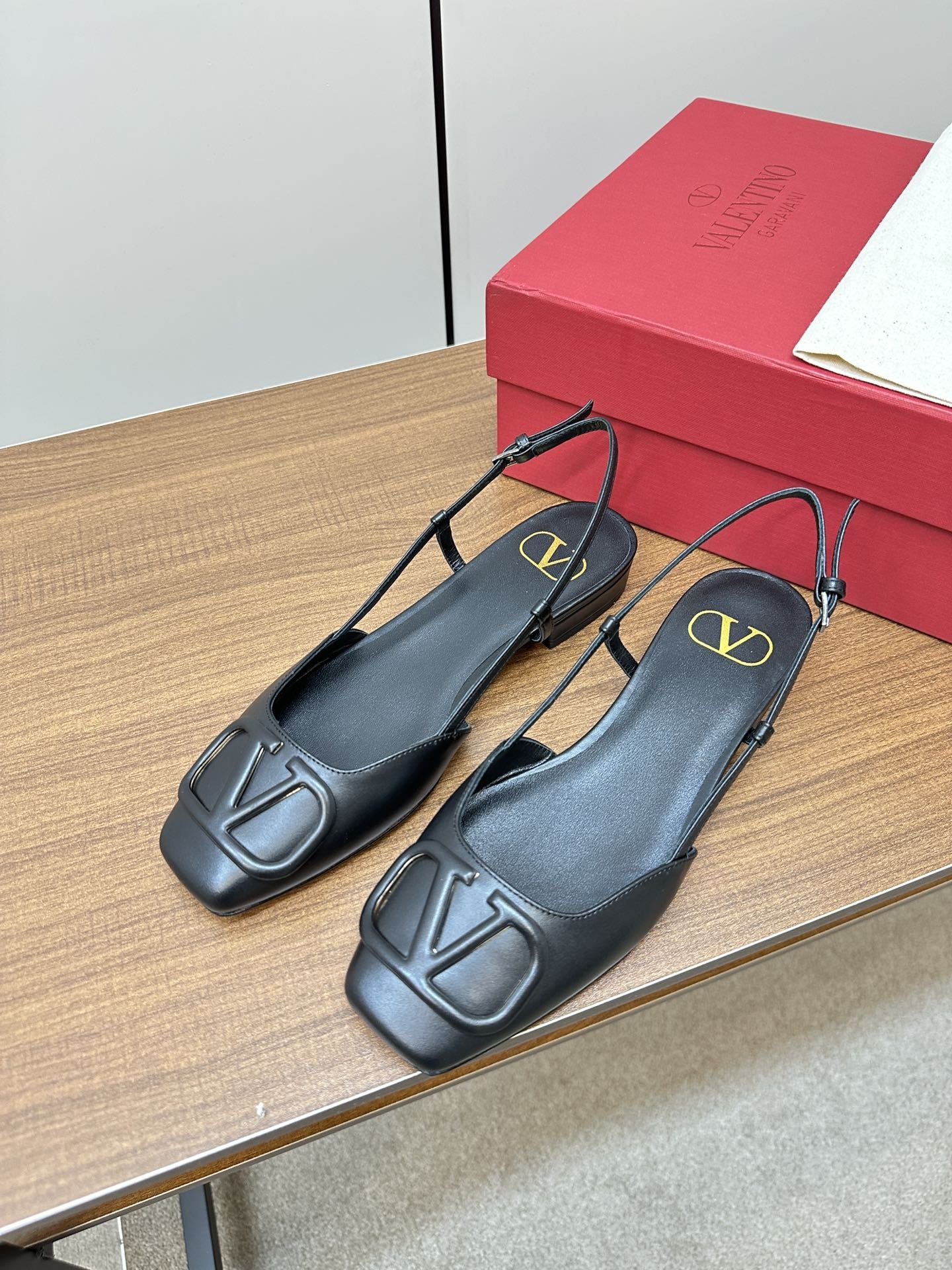 Valentino New Slingback Sandals - Image 9