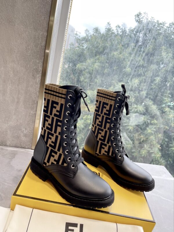 Fendi New Lace-up Boots