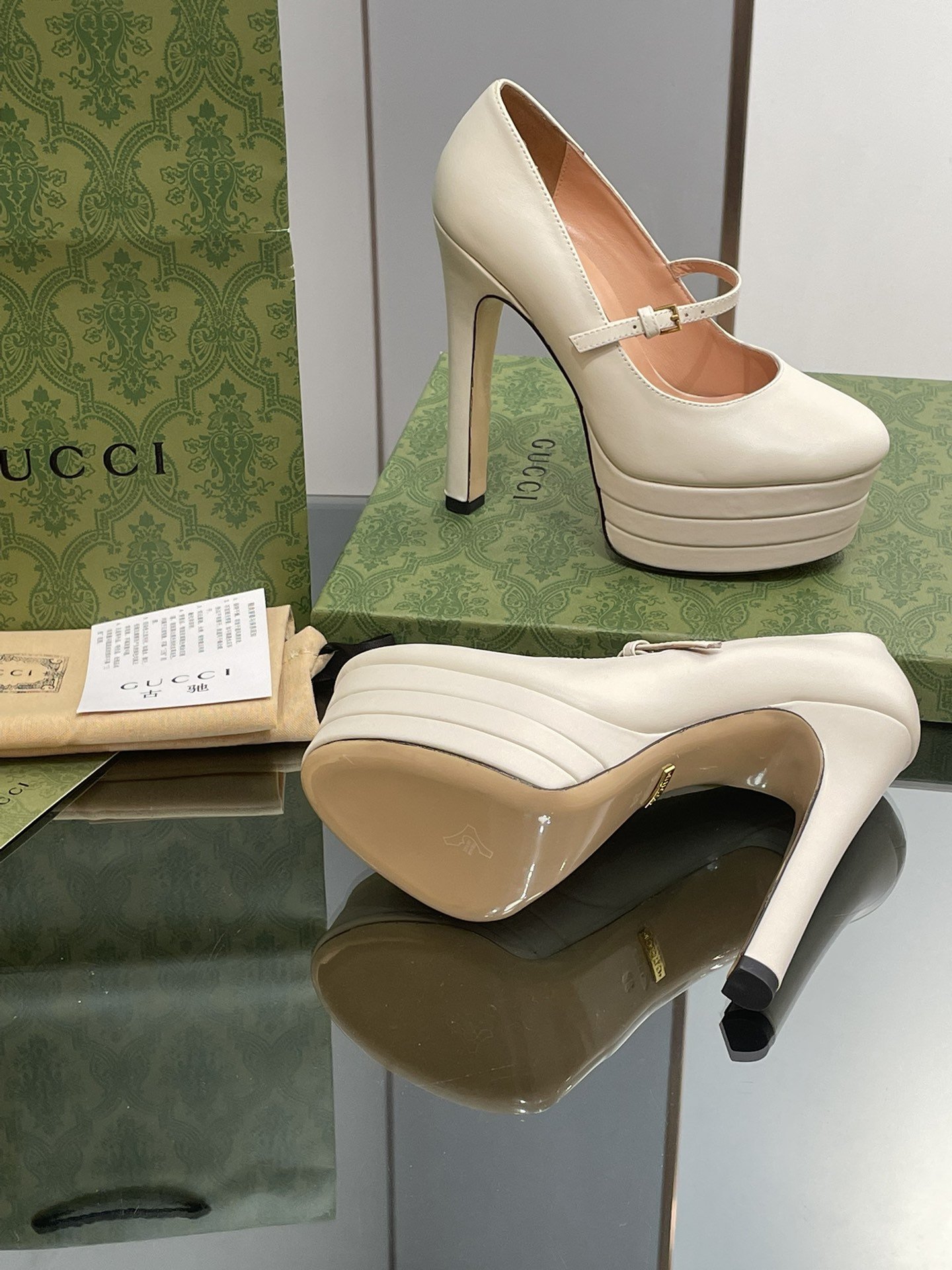 Gucci New High-heeled Shoes - Image 2