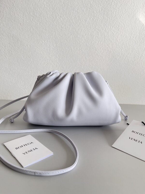 Bottega Veneta Pouch Small Cloud Bag