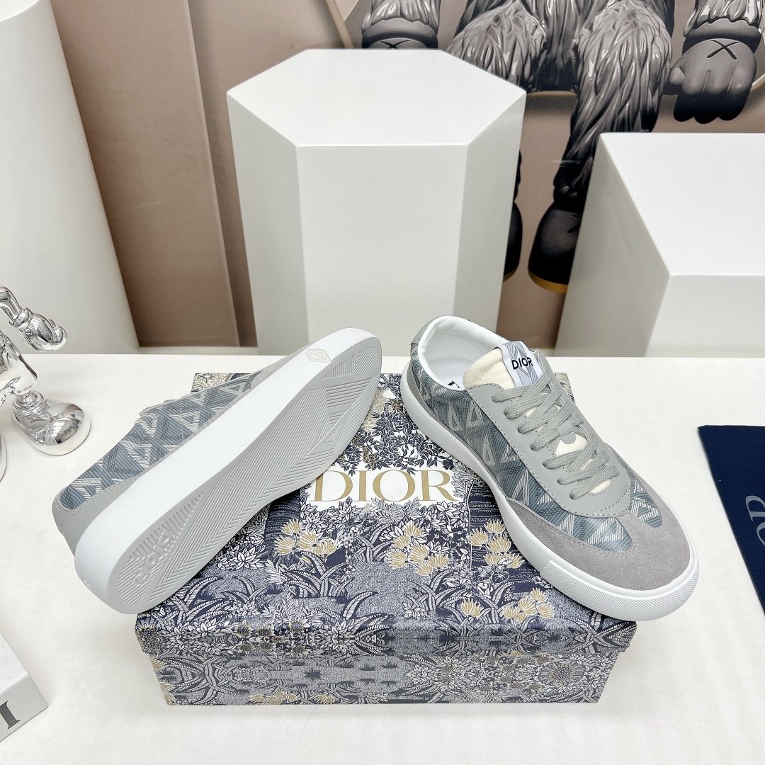 Dior New Sneakers - Image 5