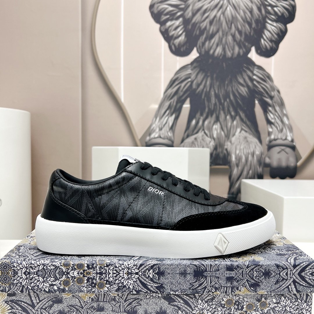 Dior New Sneakers - Image 6