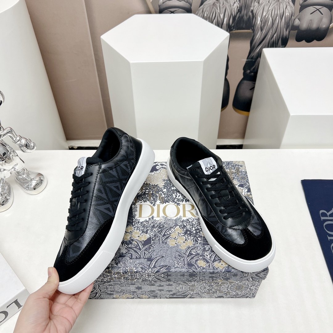 Dior New Sneakers - Image 4