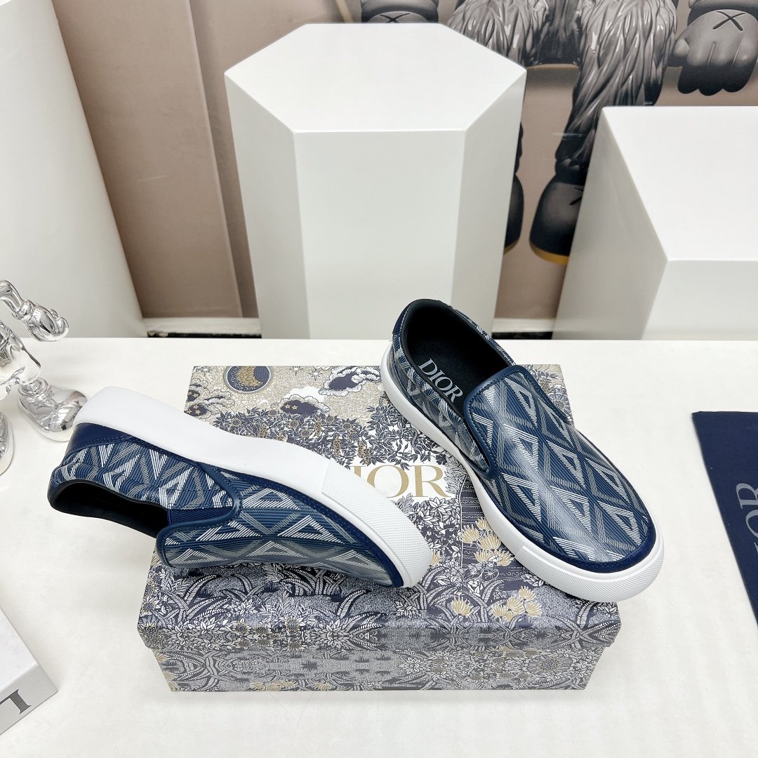 Dior New Sneakers - Image 4