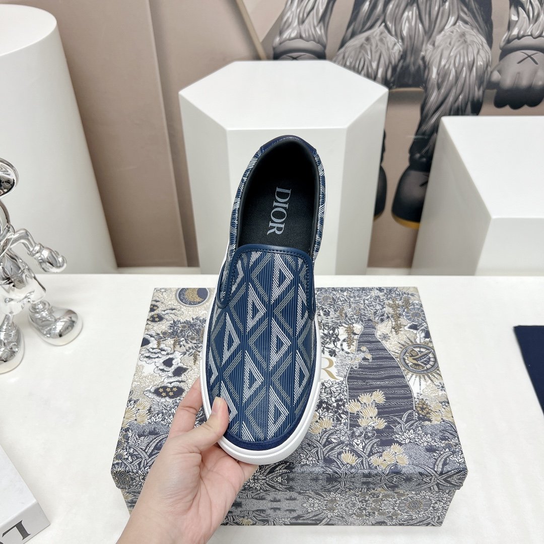 Dior New Sneakers - Image 9