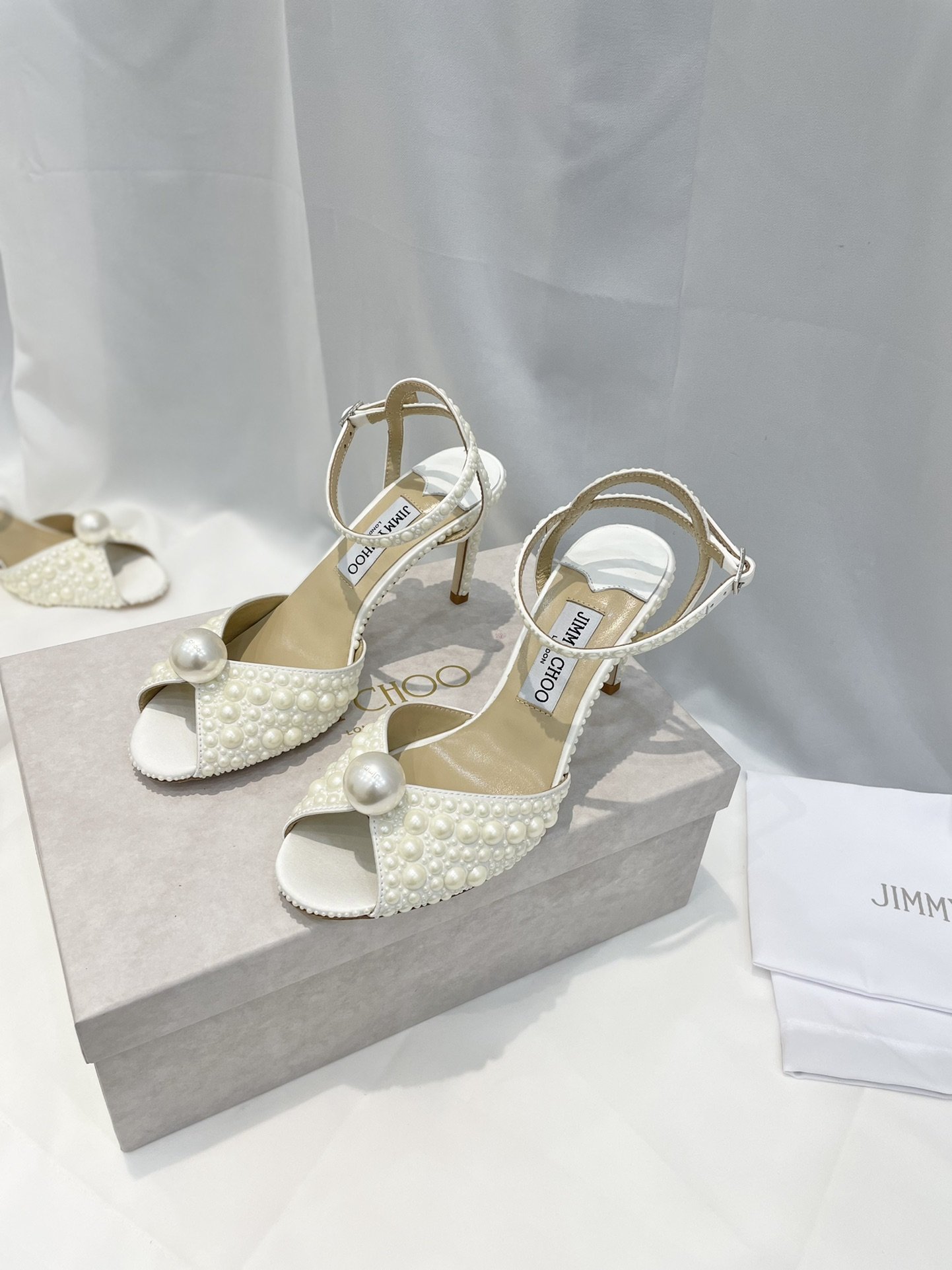 Jimmy Cho High-heeled Shoes - Image 7