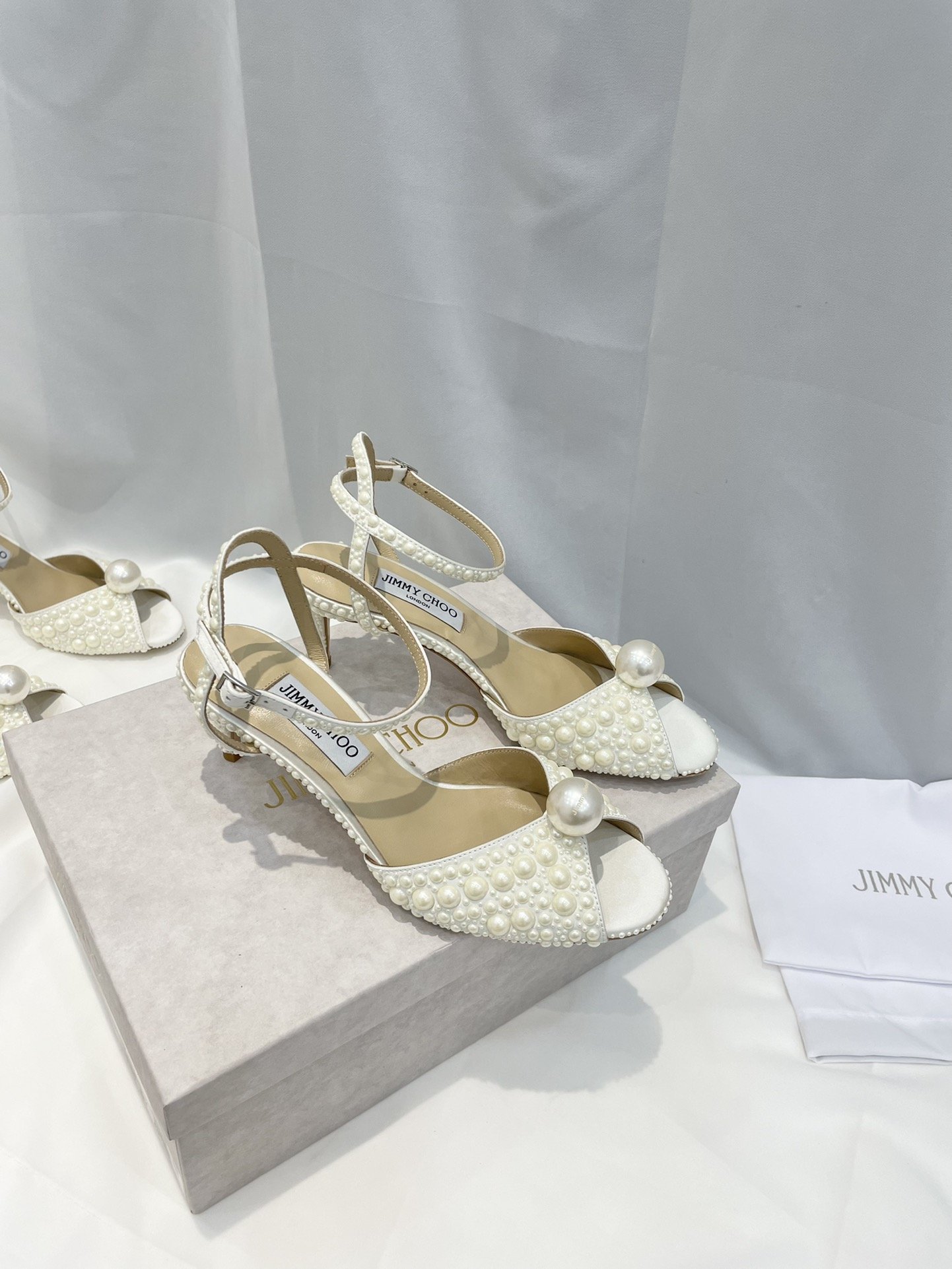 Jimmy Cho High-heeled Shoes - Image 9
