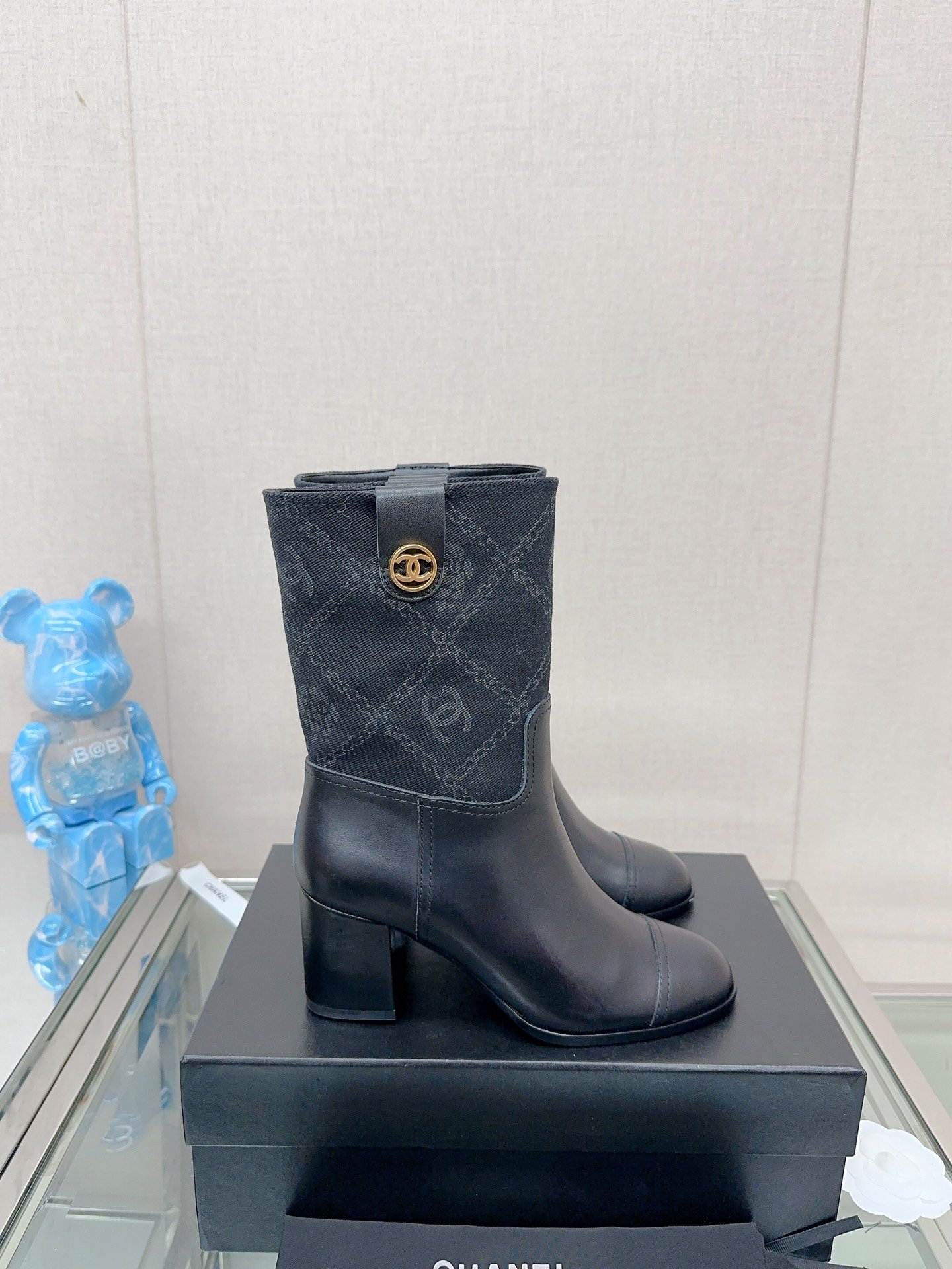 Chanel New High-top Boots - Image 4