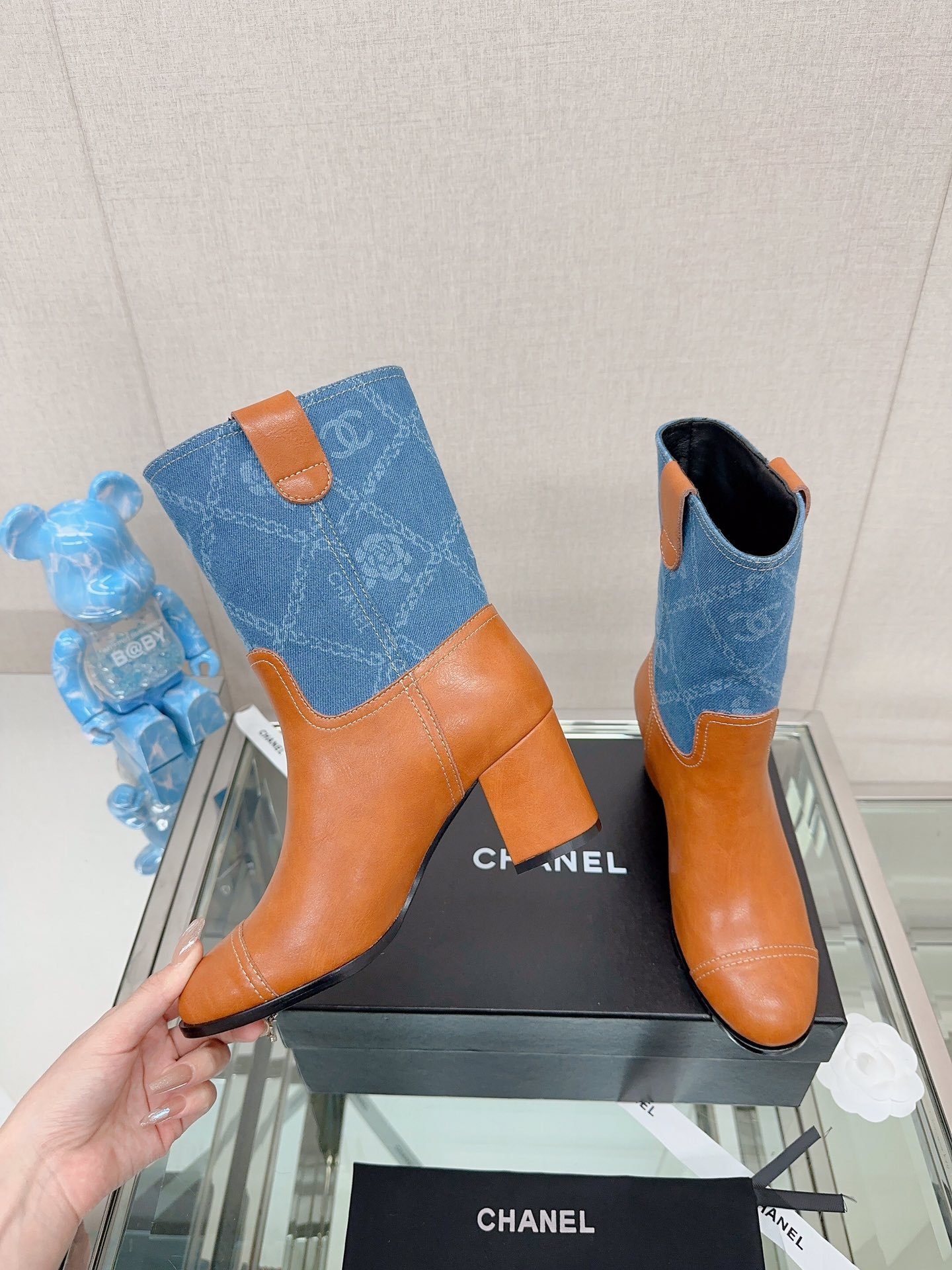 Chanel New High-top Boots - Image 9