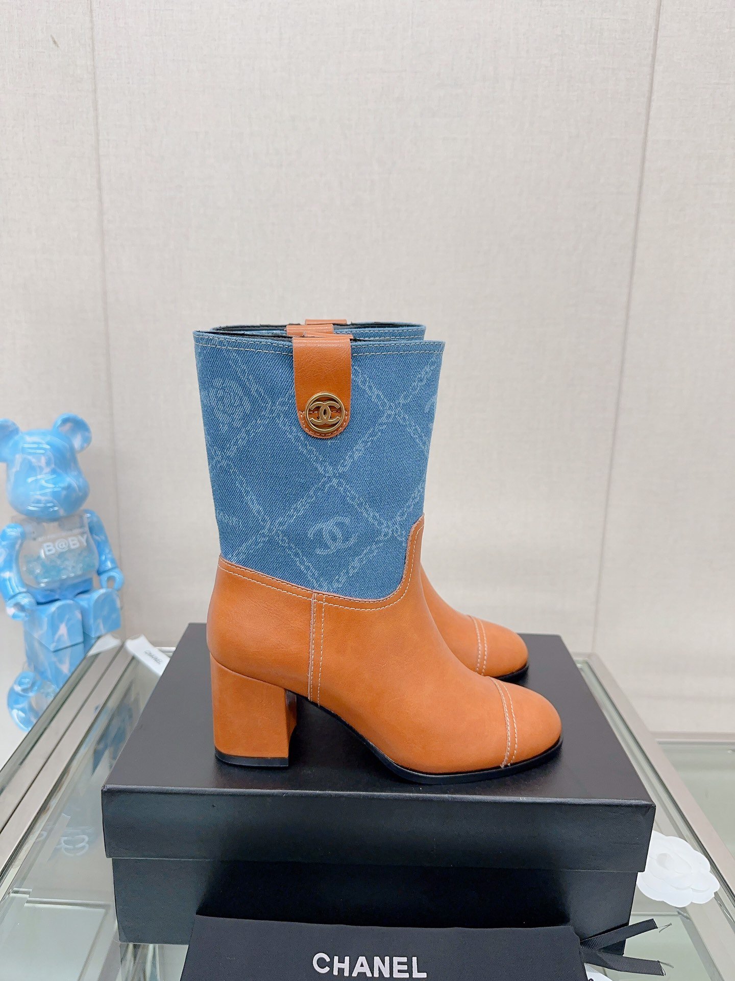 Chanel New High-top Boots - Image 8