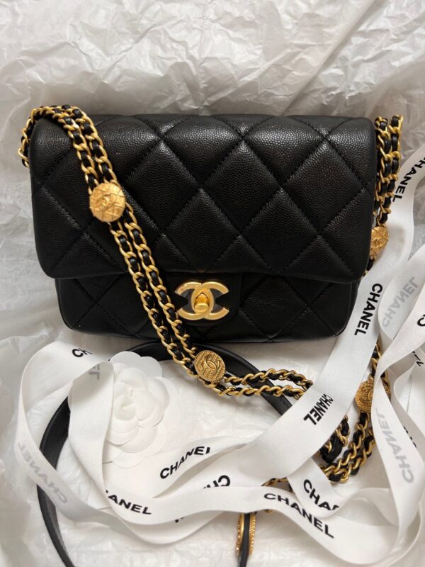 Chanel Wallet on Chain