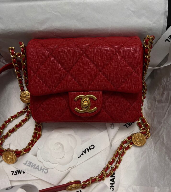 Chanel Wallet on Chain
