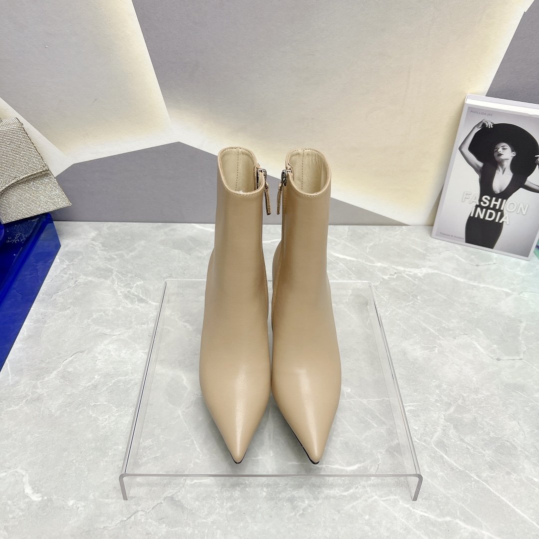 71381.jpg Prada Shoes - Image 1