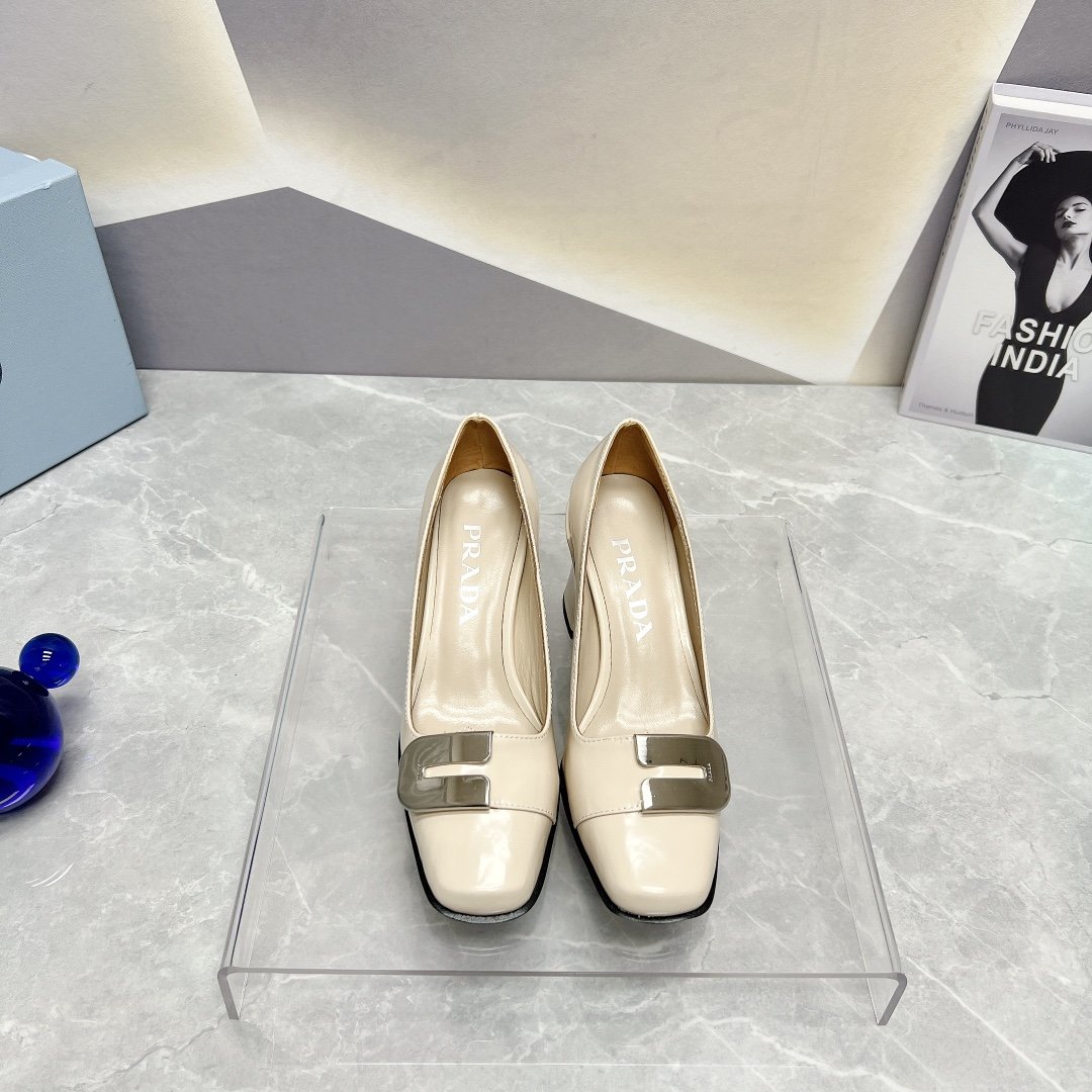71586.jpg Prada Shoes - Image 1