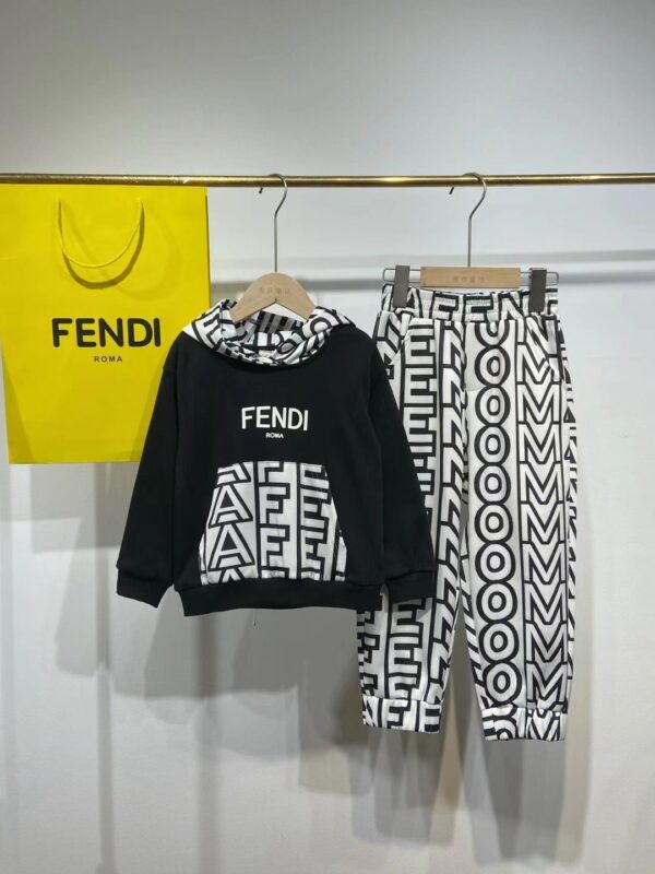 Fendi Kids Sweatshirt