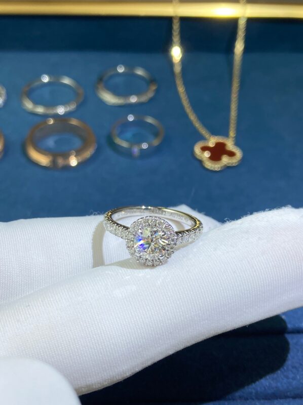 Four Prongs Diamond Ring, White Gold