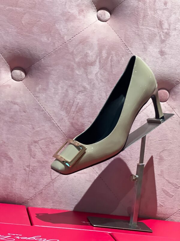 Roger Vivier 2023 New Heel Shoes