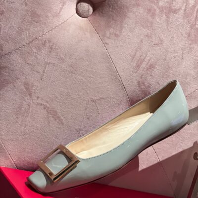 Roger Vivier 2023 New Flat Shoes
