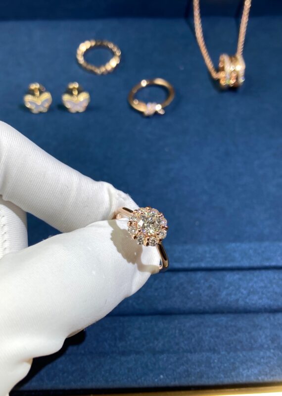 Chow Sang Sang Diamond Ring, Rose Gold